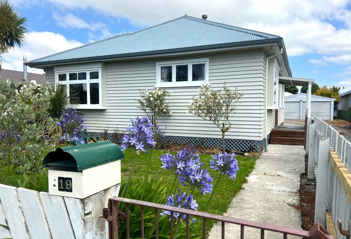 19 Seddon Street, Highfield, Timaru - Carousel 1