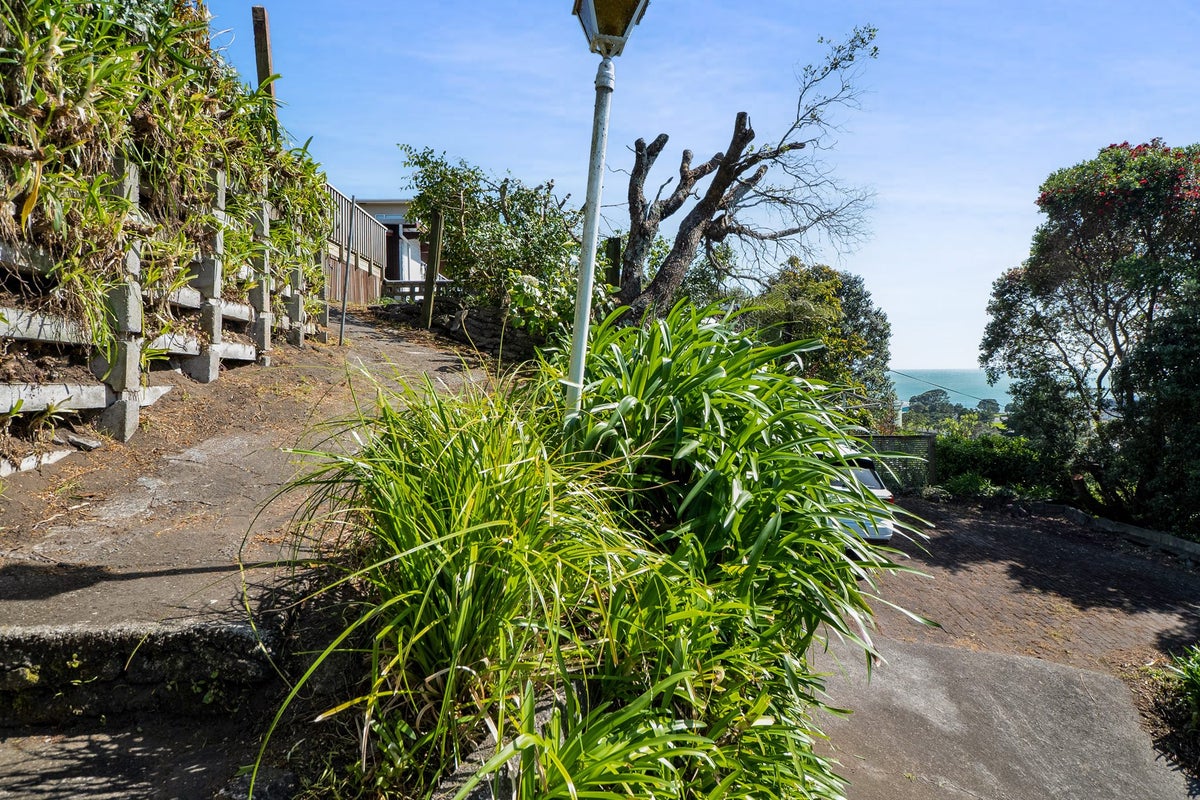 50 Ngamotu Road, Moturoa, New Plymouth - Carousel 35
