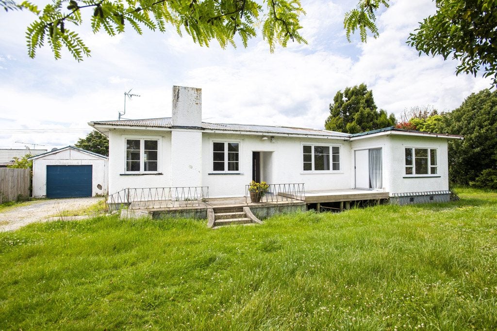 85 Birrell Street, Elgin, Gisborne - Carousel 1
