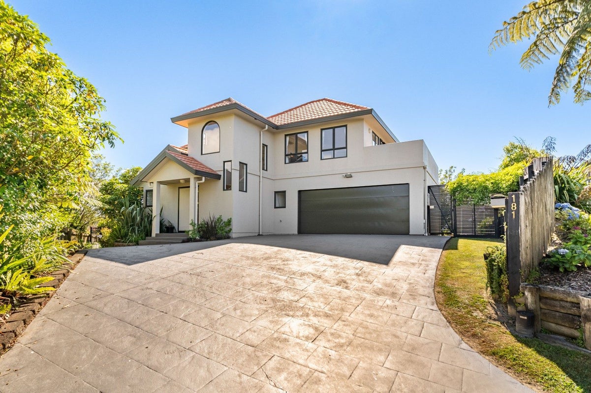 181 Tirohanga Road, Tirohanga, Lower Hutt - Carousel 1