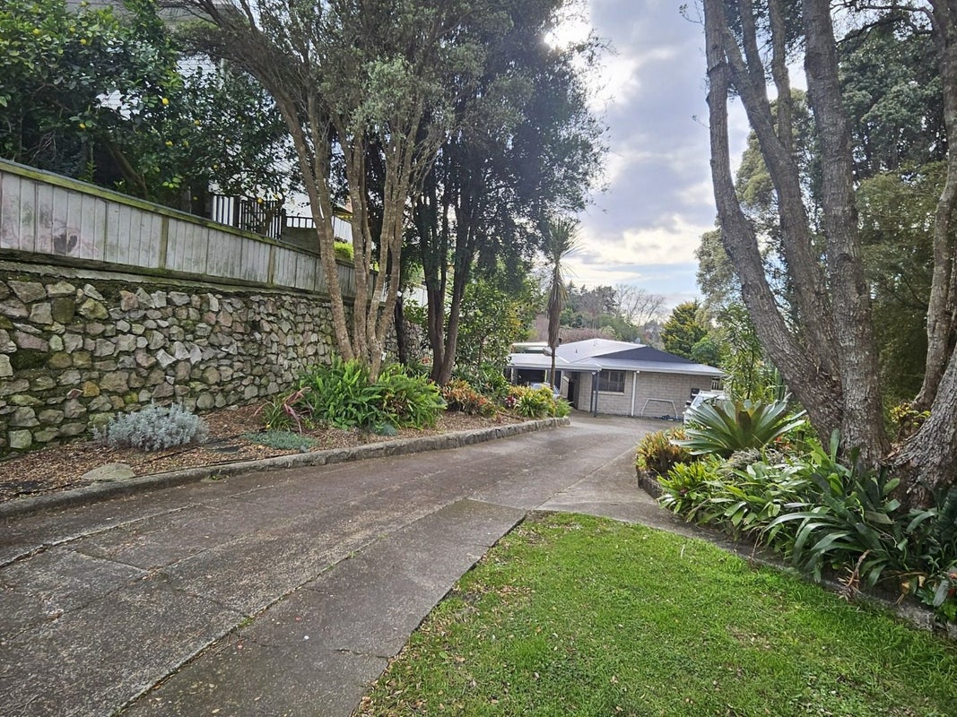 9 Sheppard Street, Gate Pa, Tauranga - Carousel 1