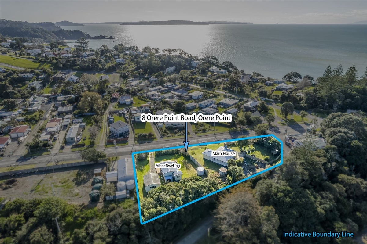 8 Orere Point Road, Papakura - Carousel 1