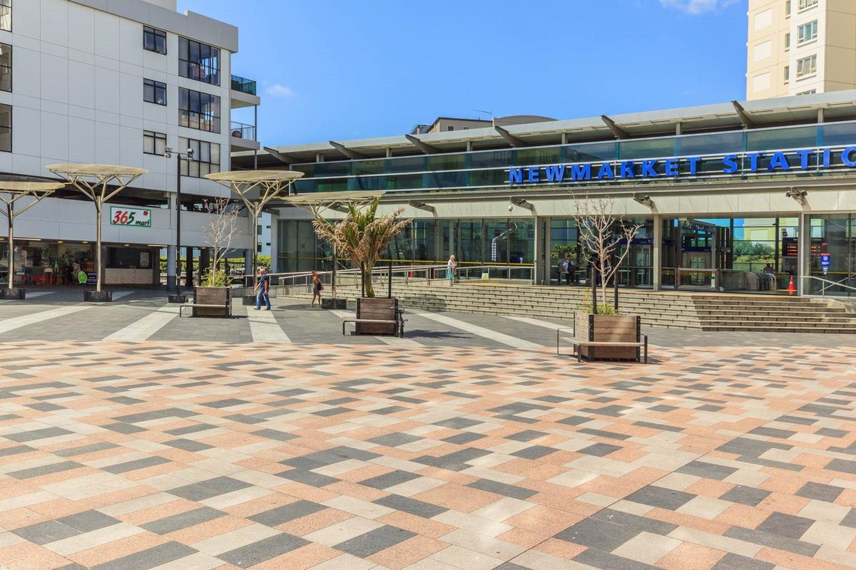 320/26 Remuera Road, Newmarket, Auckland - Carousel 2