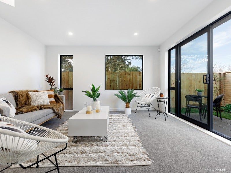 9/124 BRITOMART ST, Berhampore, Wellington - Carousel 2