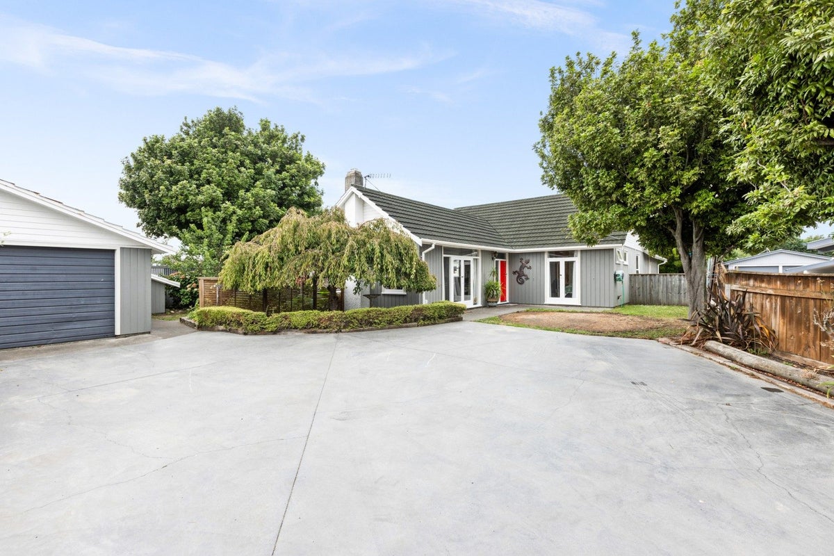 140 Guppy Road, Taradale, Napier - Carousel 18