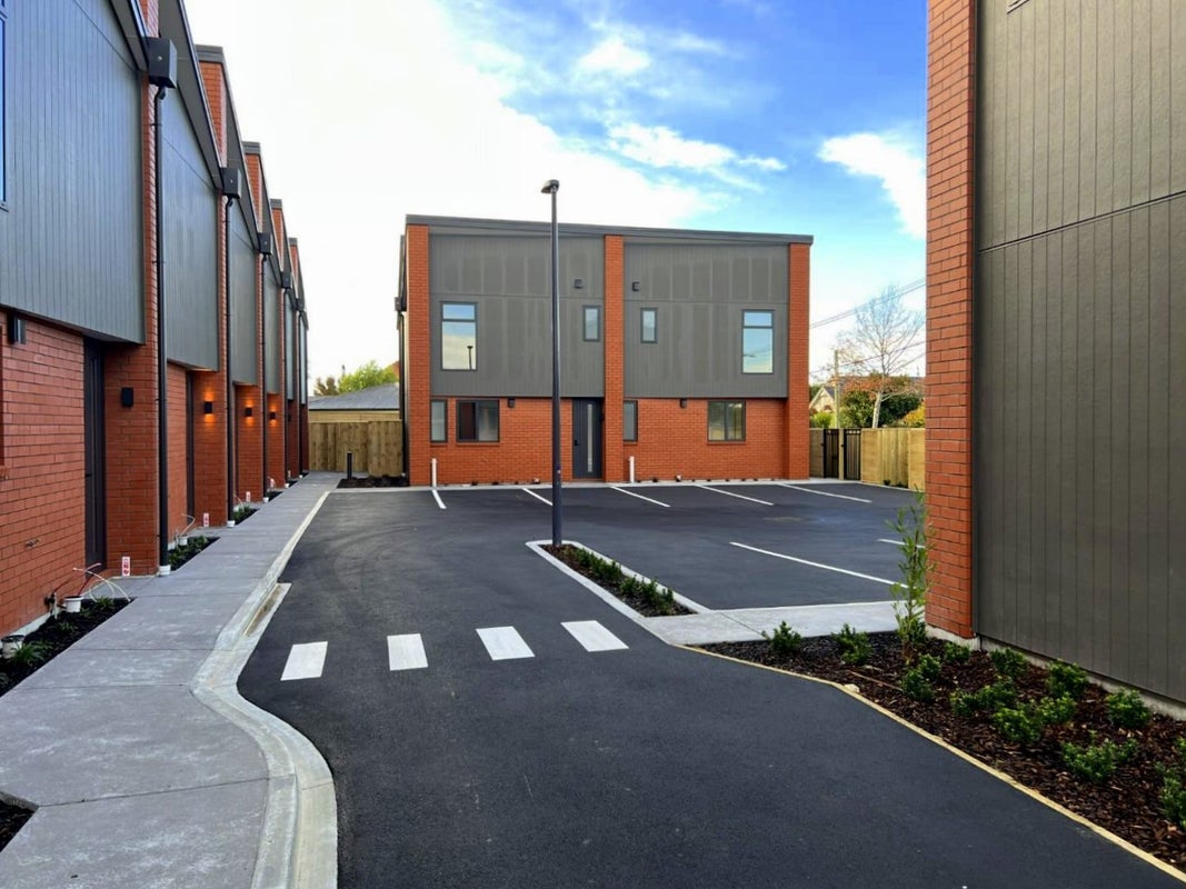 2/206 Geraldine Street, Edgeware, Christchurch - Carousel 2