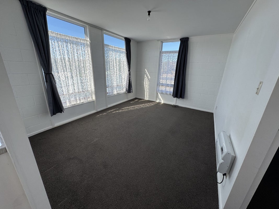 8/255 Coutts Street, Rongotai, Wellington - Carousel 2