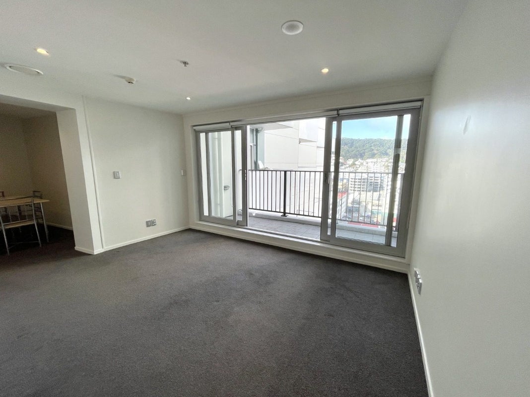 1208/74 Taranaki Street, Te Aro, Wellington - Carousel 1