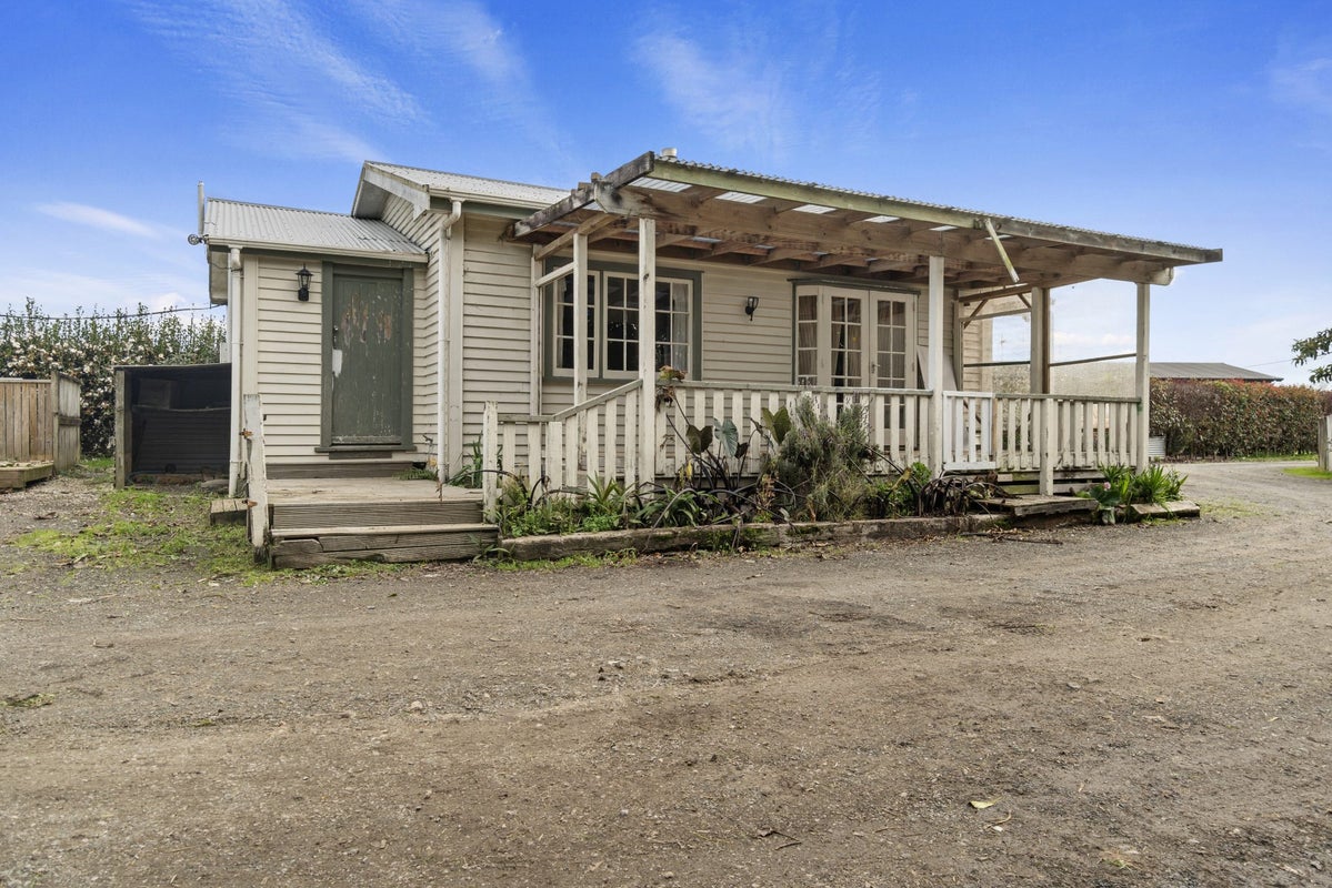 1A Divers Road, Horotiu, Hamilton - Carousel 2