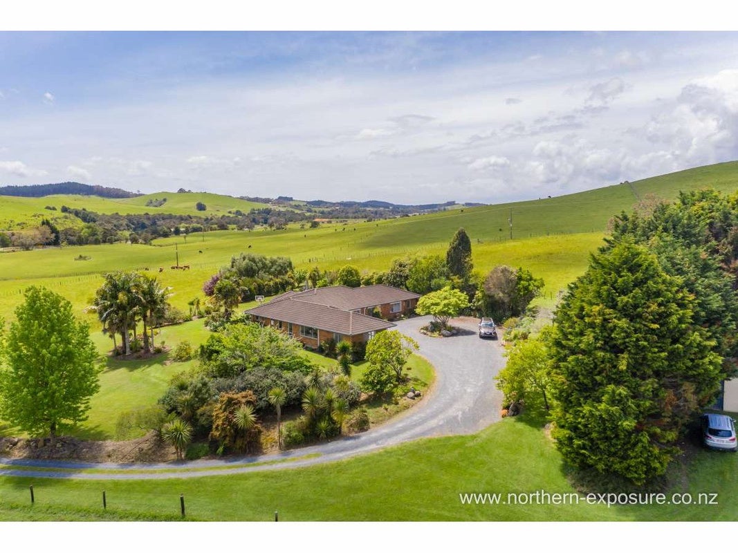 621 PUKETONA RD, Haruru, PAIHIA - Carousel 2
