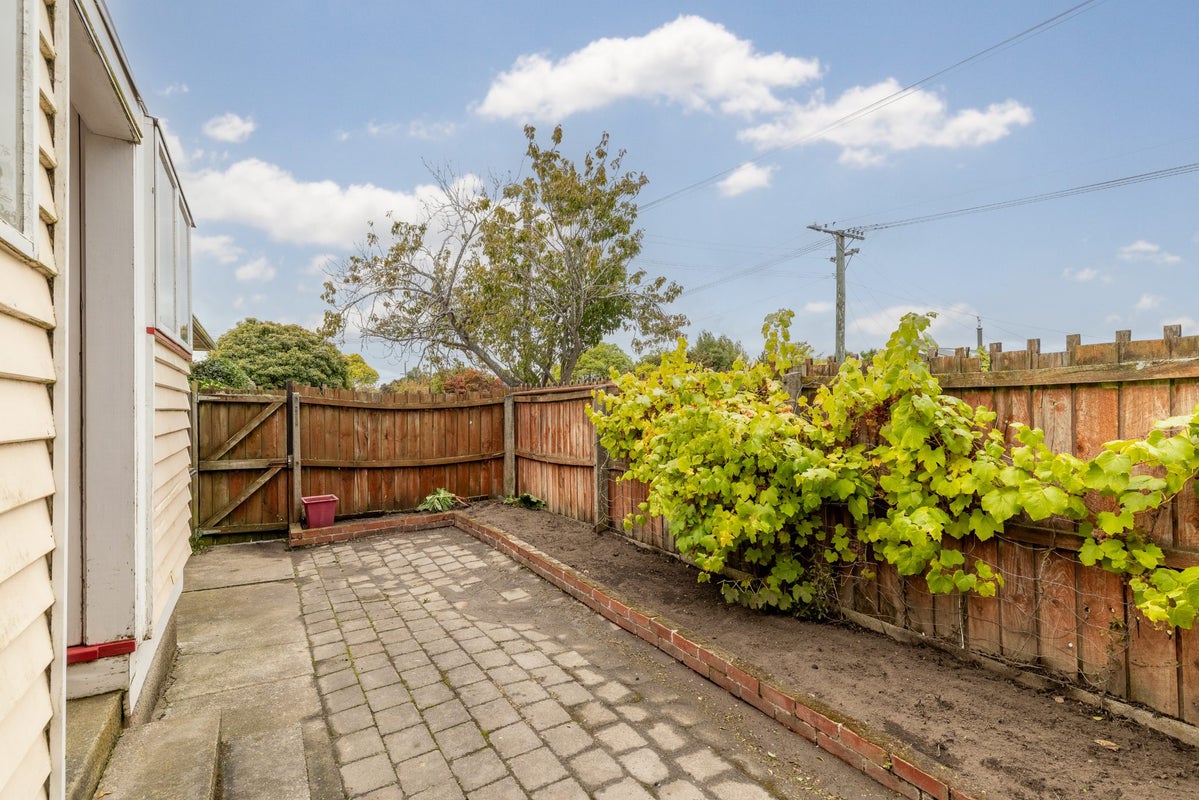 1 Hornsby Street, Bishopdale, Christchurch - Carousel 15