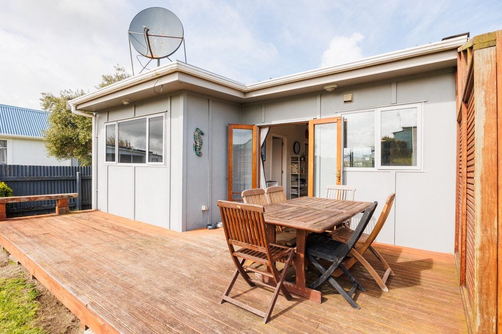 133 Seabury Avenue, Foxton Beach, Foxton - Carousel 1