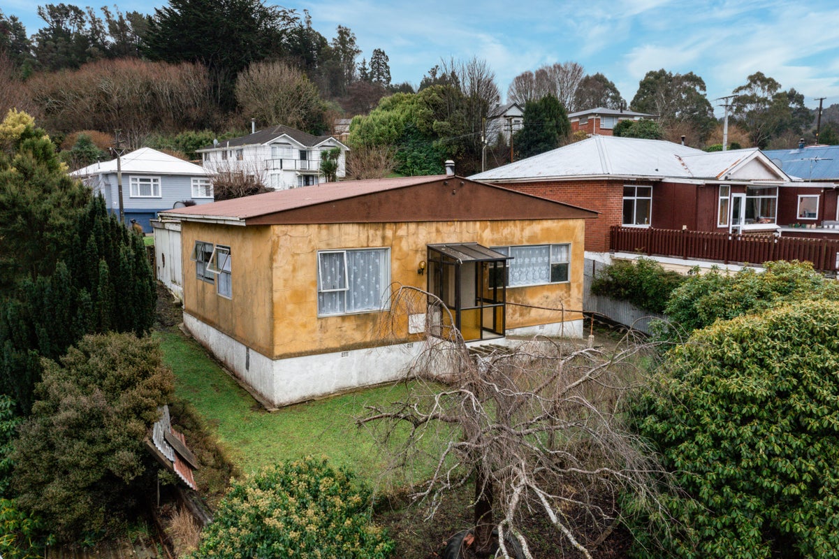 18 Manchester Street, Bradford, Dunedin - Carousel 2