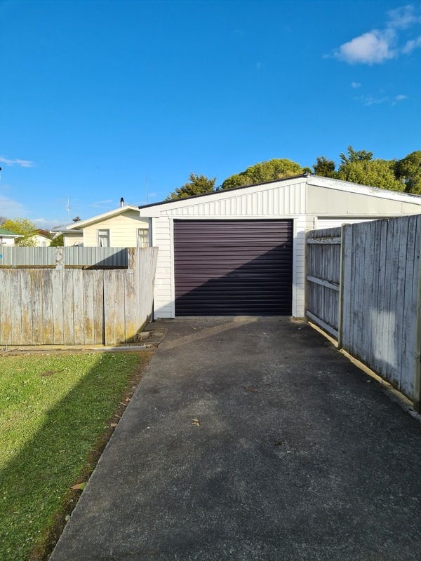 29 Clarke Avenue, Highbury, Palmerston North - Carousel 7