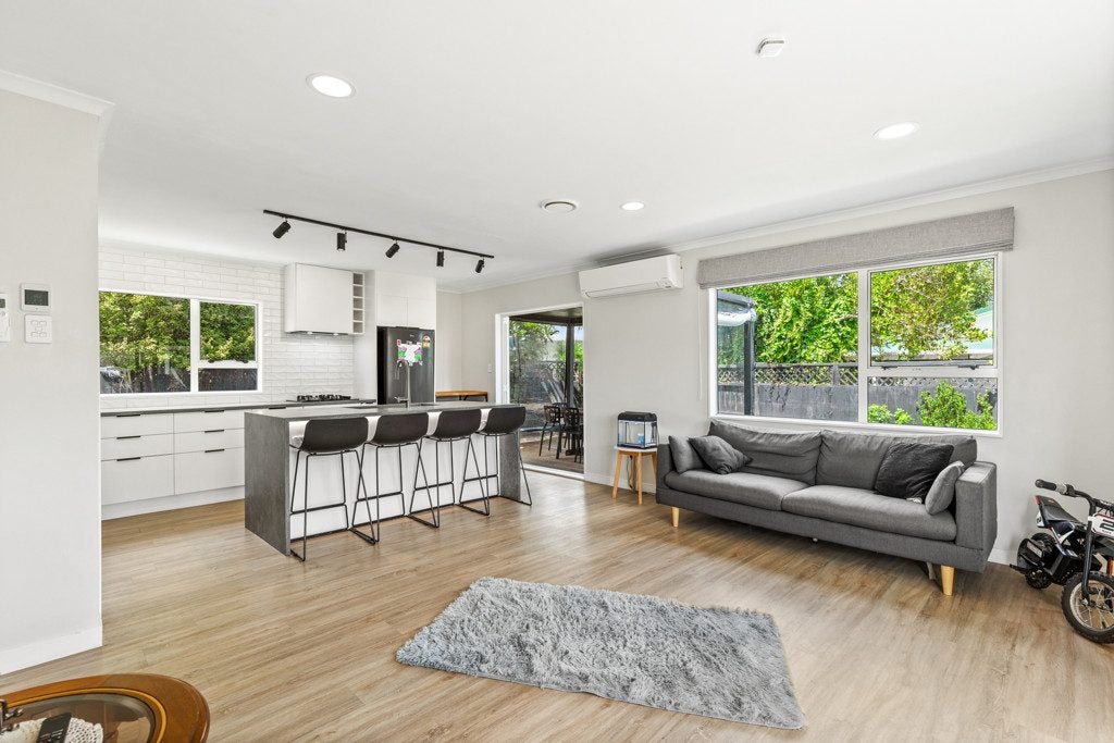 3/69 Awaroa Road, Helensville, Auckland - Carousel 2