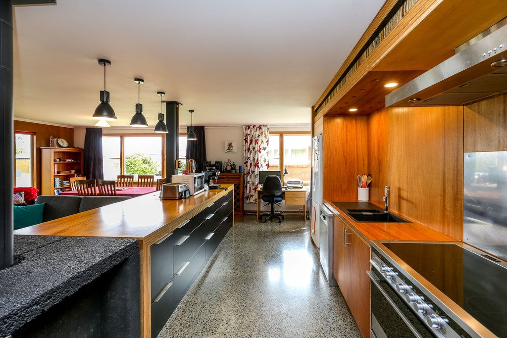25 Manu Crescent, Upper Vogeltown, New Plymouth - Carousel 1