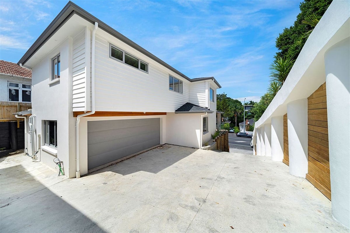 693A Great North Road, Grey Lynn, Auckland - Carousel 2
