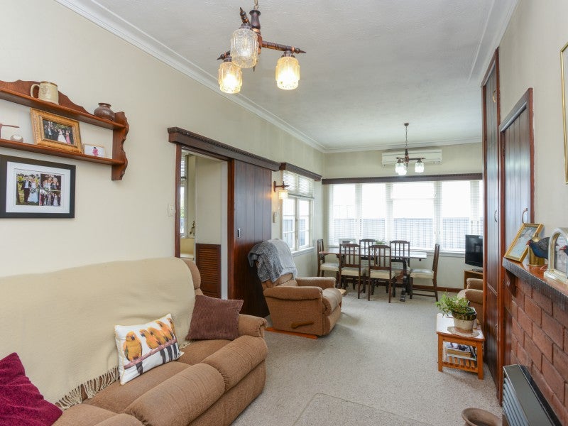 406 Windsor Avenue, Parkvale, Hastings - Carousel 2