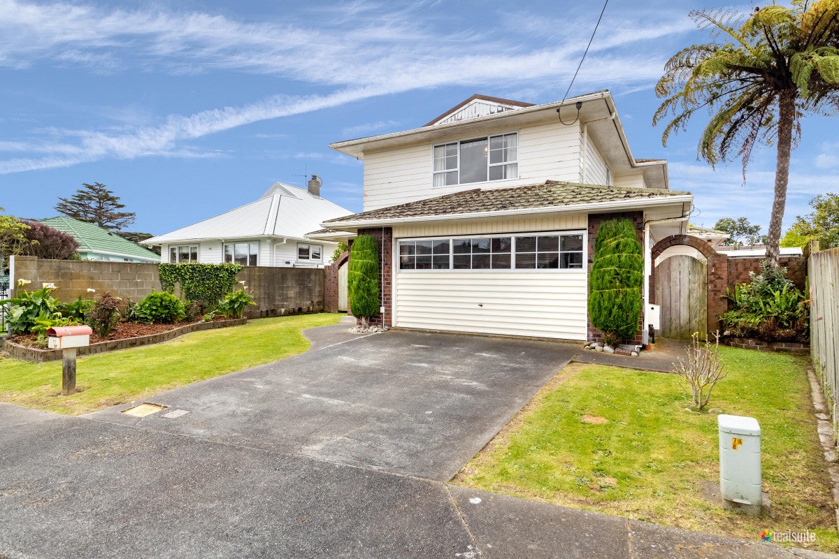 11 Boothby Grove, Fairfield, Lower Hutt - Carousel 19