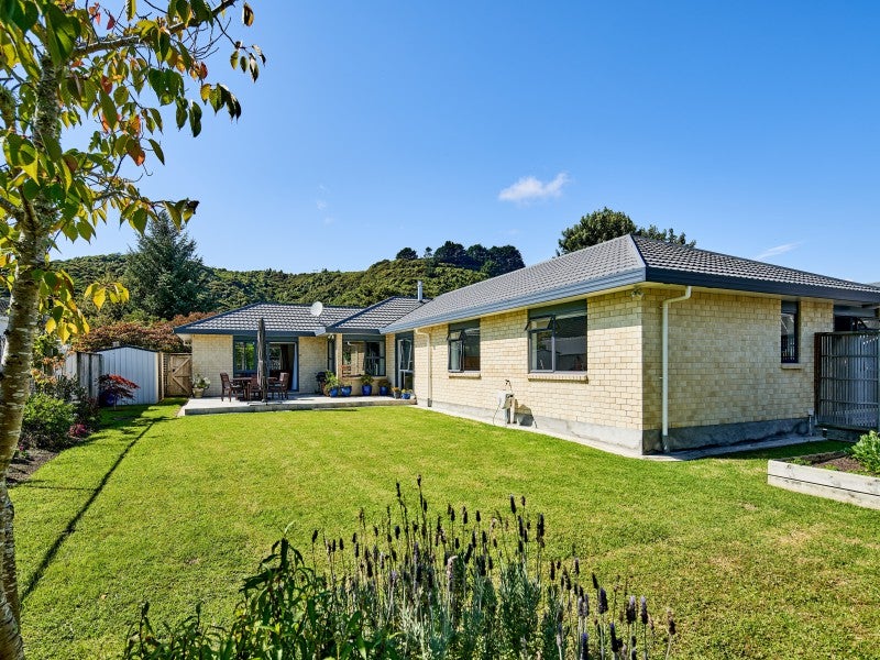 180D Raumati Road, Raumati Beach, Paraparaumu - Carousel 2