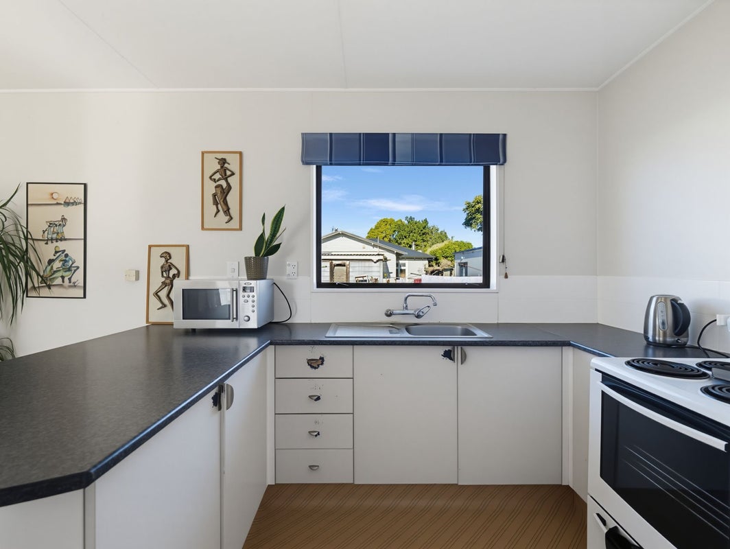 600 Pepper Street, Saint Leonards, Hastings - Carousel 2