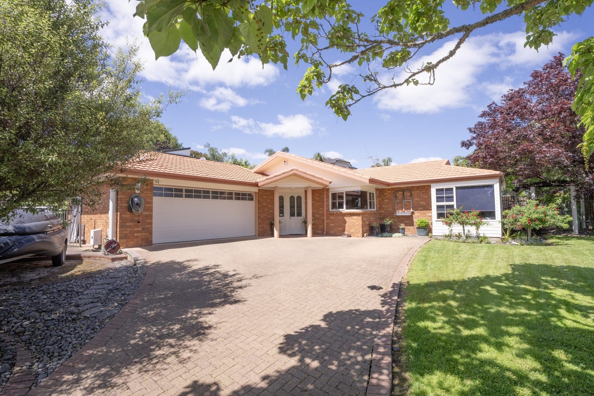 35 Cromwell Drive, Fitzroy, Hamilton - Carousel 1