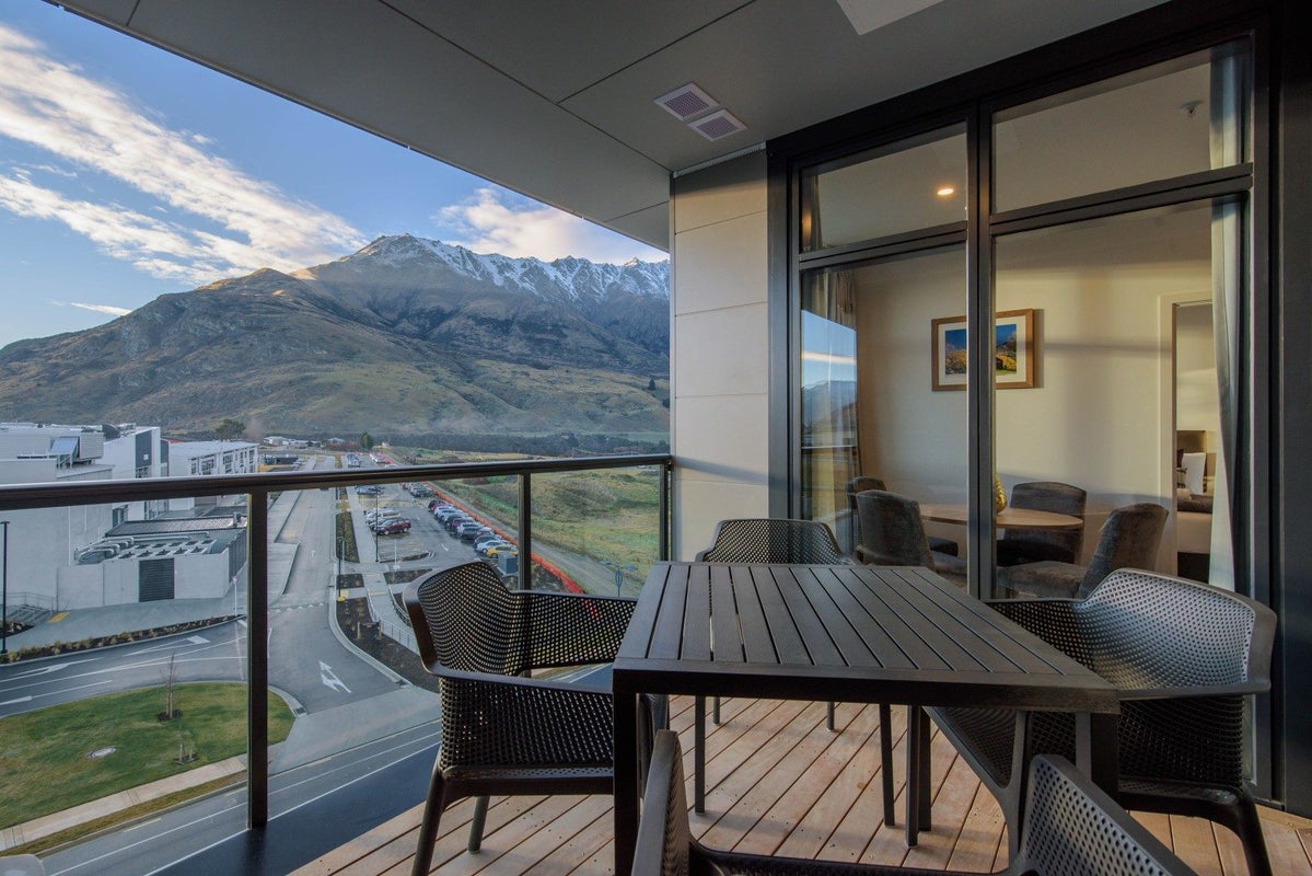 402/30 Red Oaks Drive, Frankton, Queenstown - Carousel 1