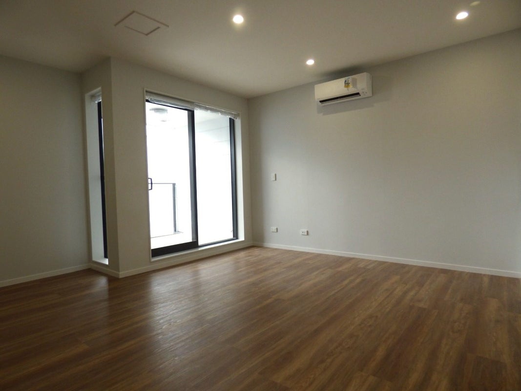 212/98 Haverstock Road, Sandringham, Auckland - Carousel 2
