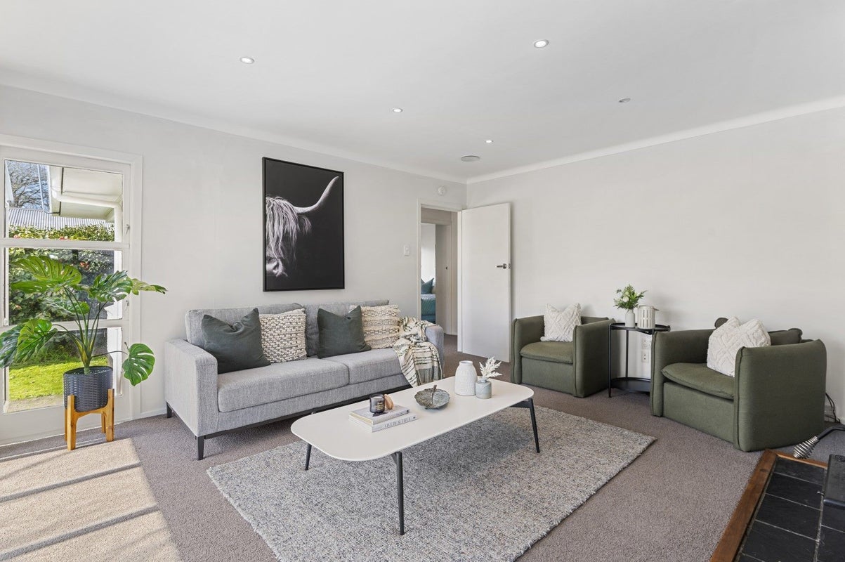 3 Amokura Street, Fairy Springs, Rotorua - Carousel 2