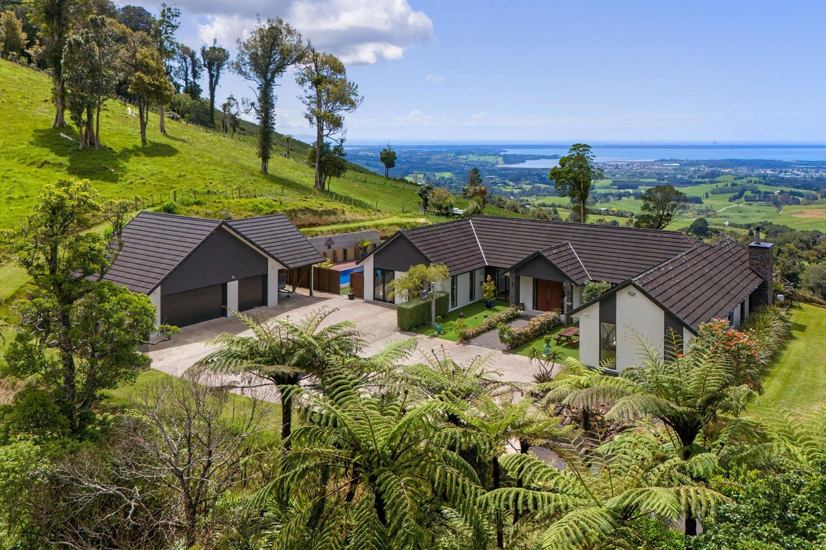 410C Busby Road, Tahawai, Katikati - Carousel 1