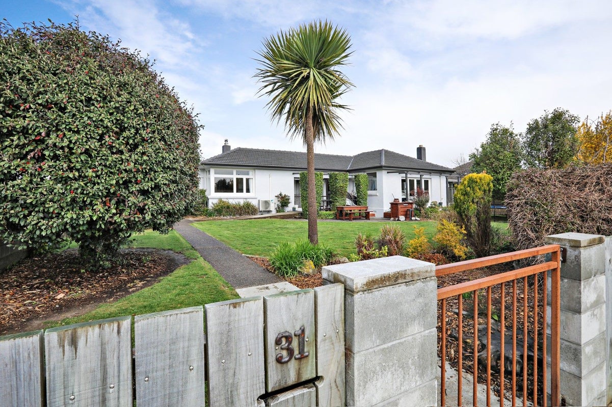 31 Highfield Terrace, Newfield, Invercargill - Carousel 1