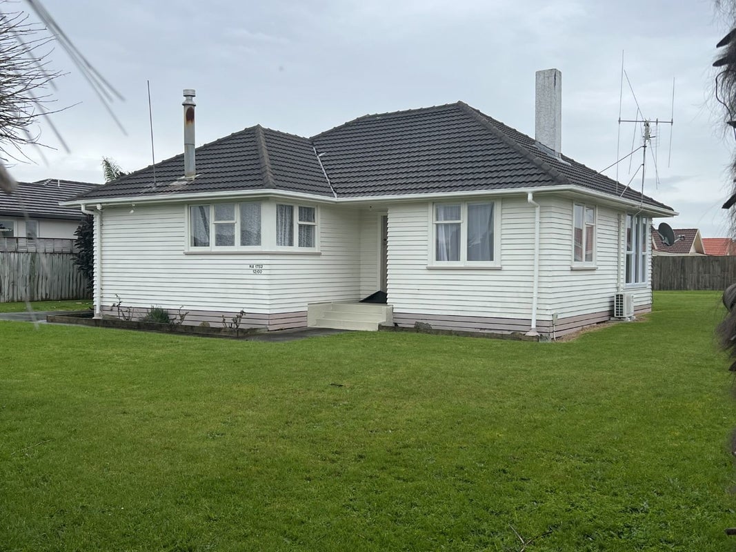 39 Greerton Road, Gate Pa, Tauranga - Carousel 1