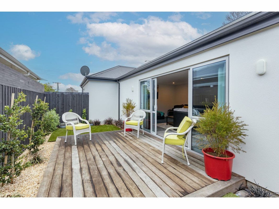 2/36 Shirley Road, Richmond, Christchurch - Carousel 1