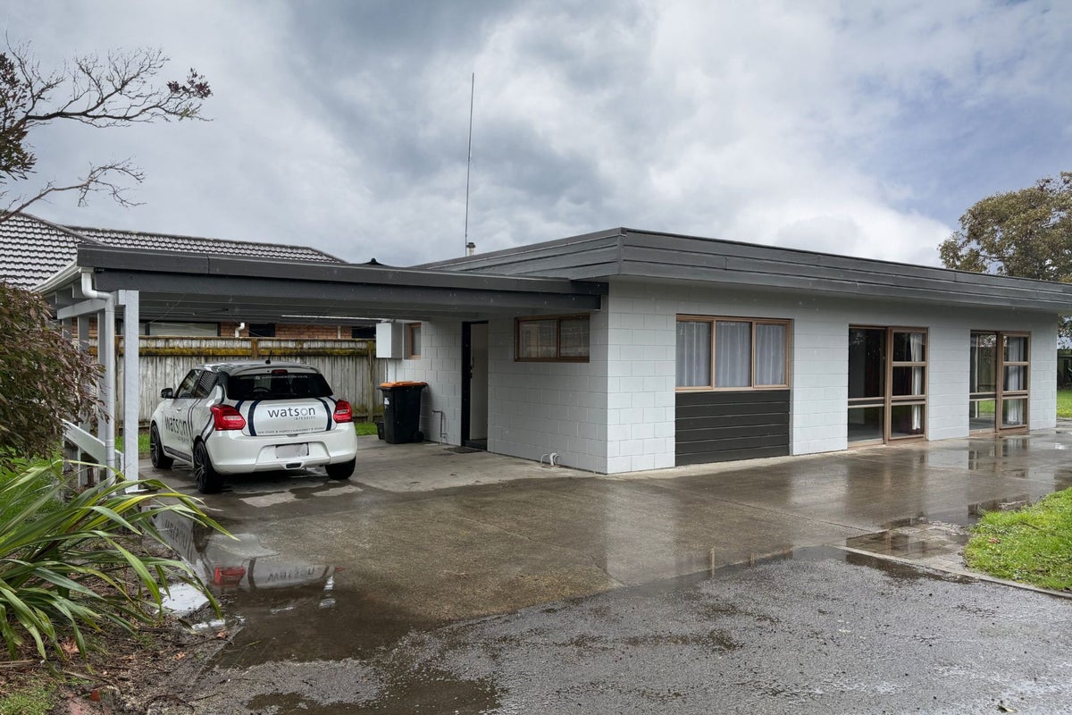 19 Perrin Place, Kelvin Grove, Palmerston North - Carousel 11