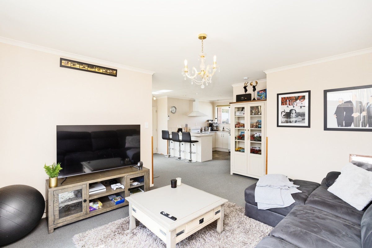 41 Bullar Street, Grasmere, Invercargill - Carousel 2