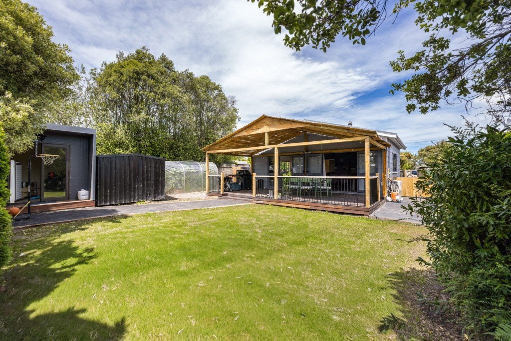 2 Seddon Street, Kainga, Christchurch - Carousel 1