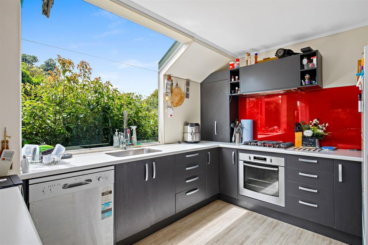 5/16 Arahoe Road, New Lynn, Auckland - Carousel 2