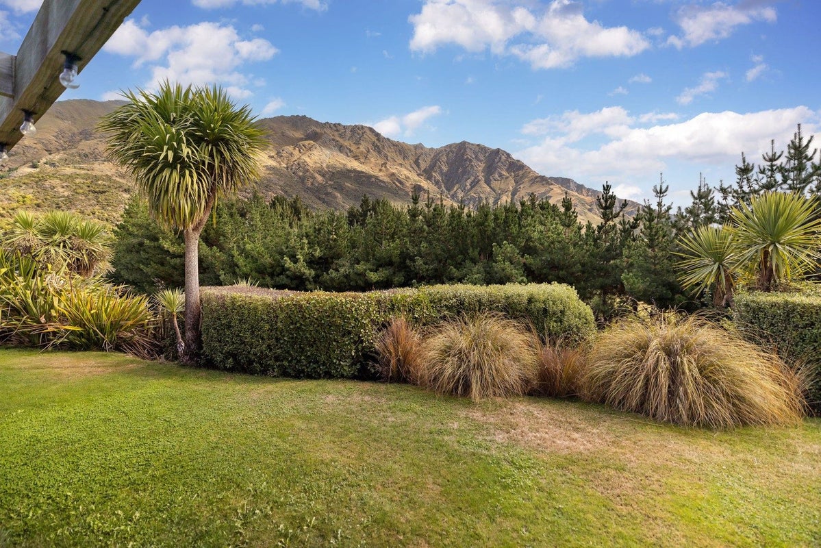 51 Mathias Terrace, Arthurs Point, Queenstown - Carousel 42