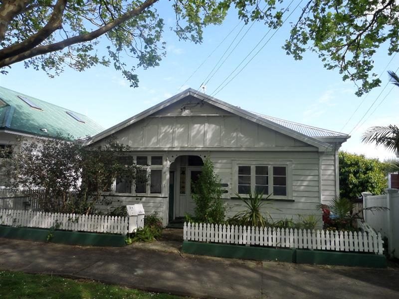 4/31 Castle Street, Grey Lynn, Auckland - Carousel 1
