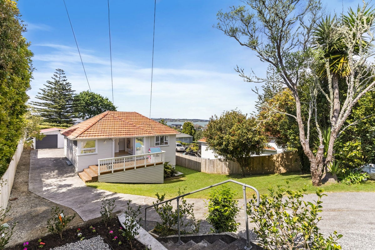 43 Inglewood Street, Wai O Taiki Bay, Auckland City, Auckland - Carousel 1