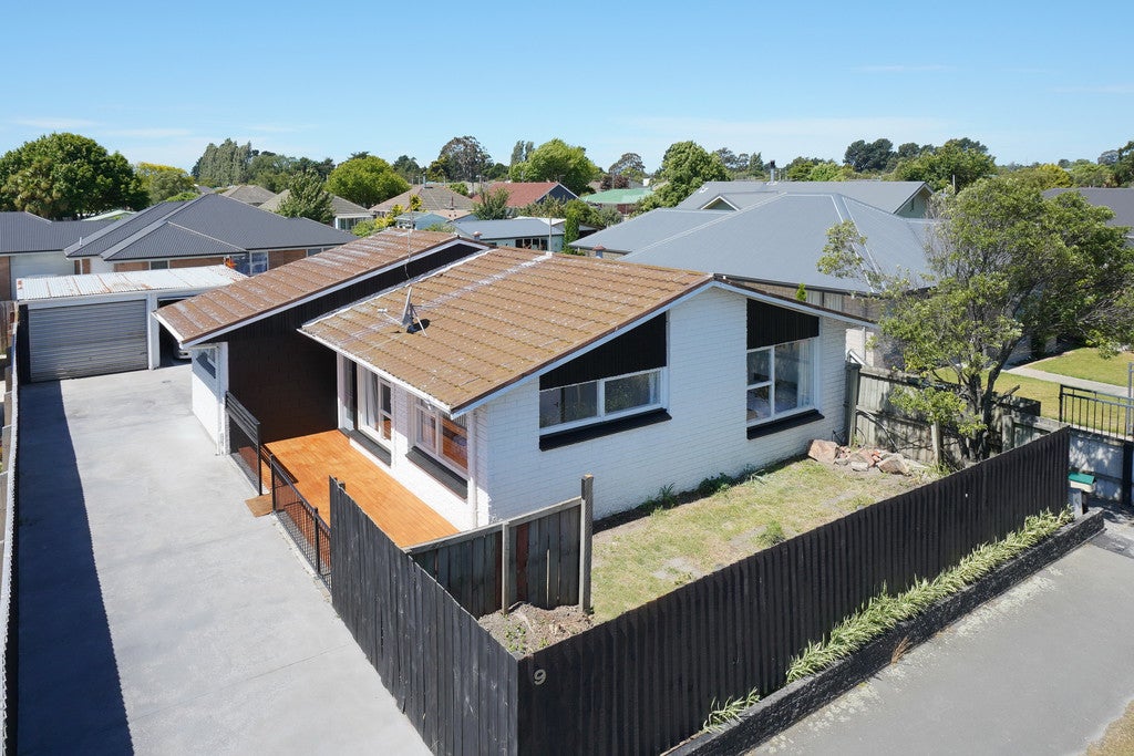 1/9 Russell Street, Linwood, Christchurch - Carousel 1