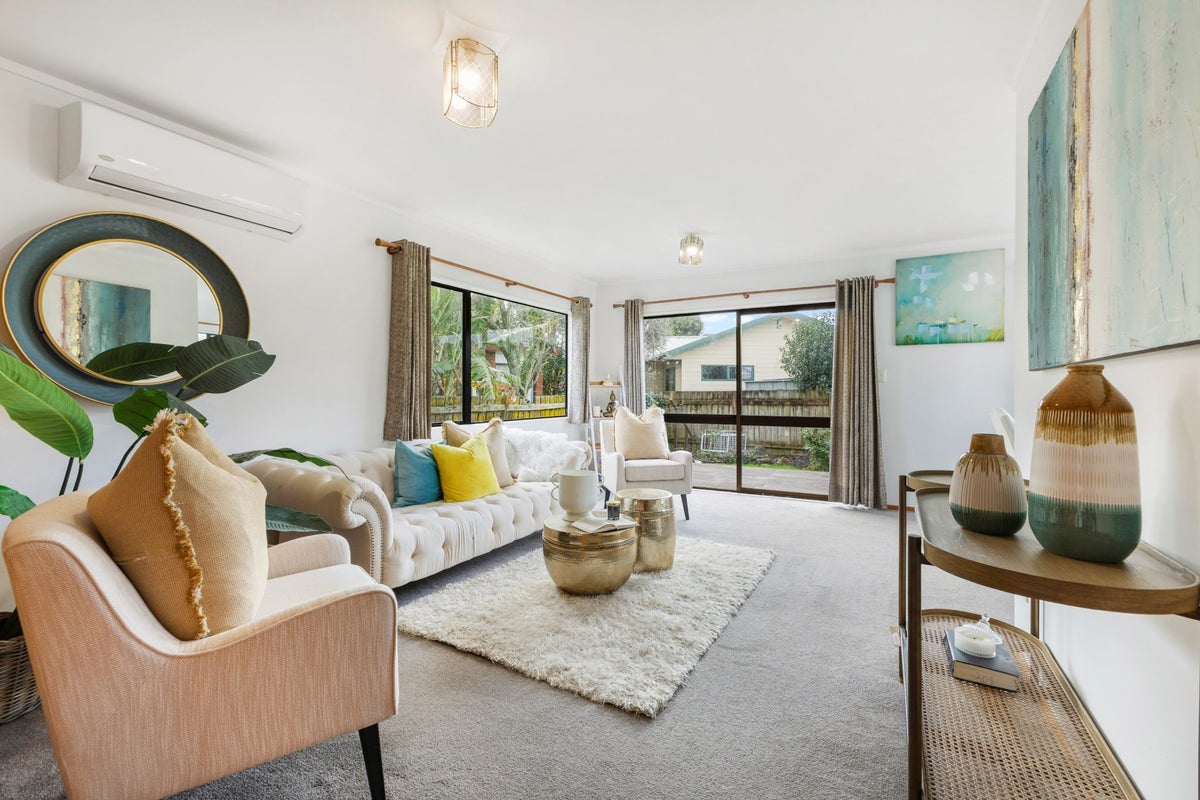 2/20 Udall Place, Bucklands Beach, Manukau - Carousel 2