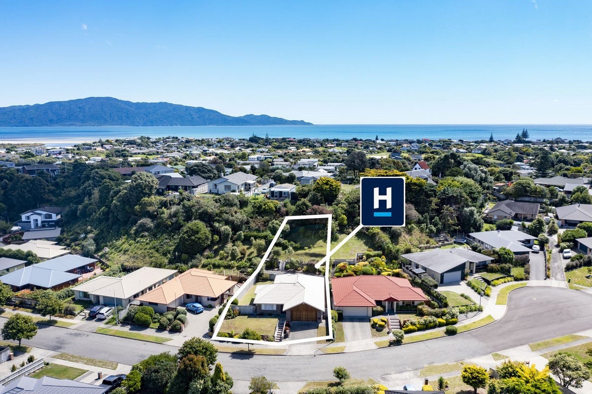 10 Leanne Way, Waikanae Beach, Waikanae - Carousel 16