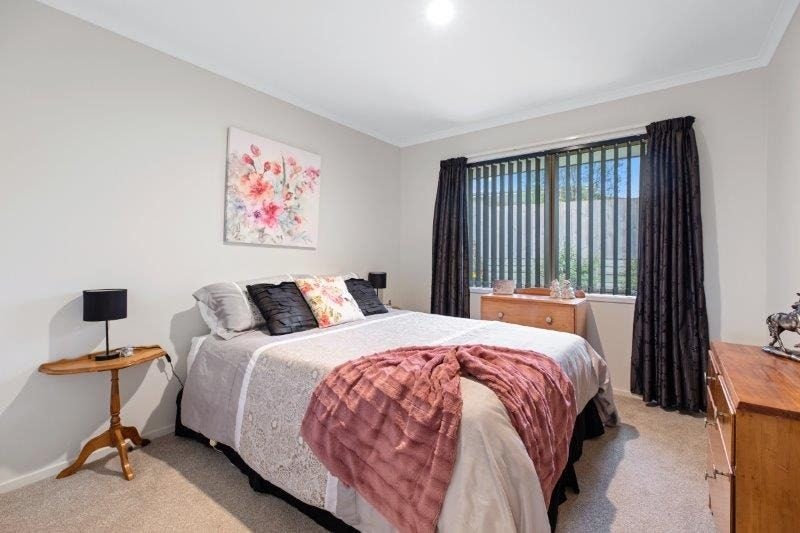 2 Dayna Avenue, Ohauiti, Tauranga - Carousel 20
