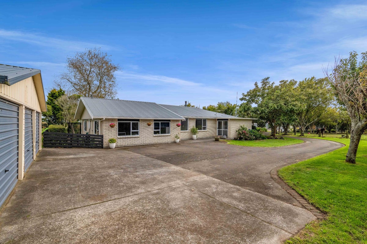 460 Hurford Road, Hurford, New Plymouth - Carousel 26