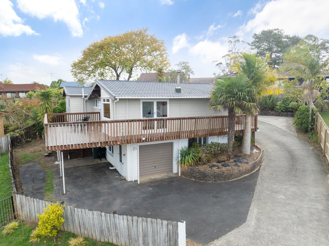58 Grenada Avenue, Forrest Hill, Auckland - Carousel 1