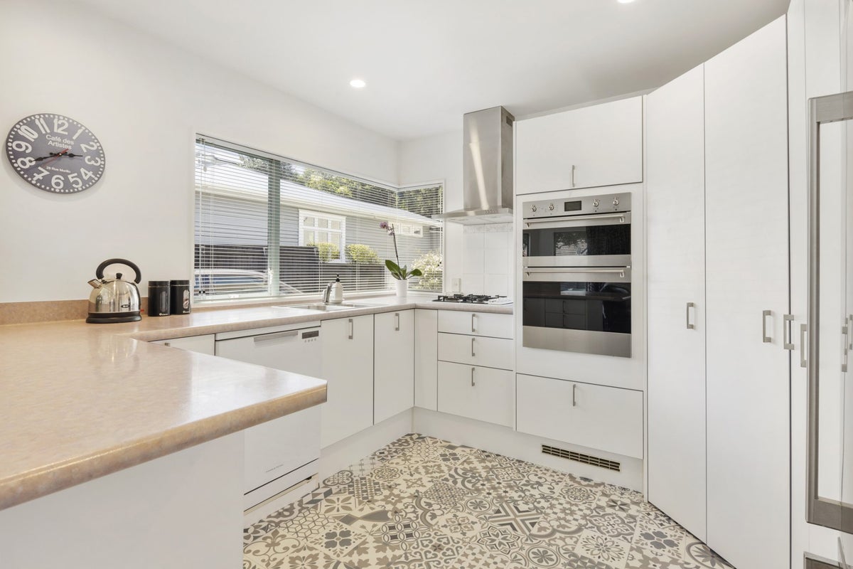 29B The Parade, Island Bay, Wellington - Carousel 2