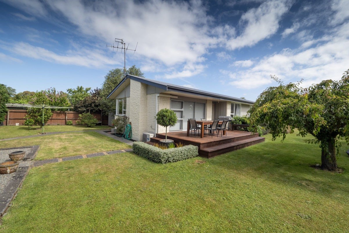 37 Suffolk Street, Hampstead, Ashburton - Carousel 1