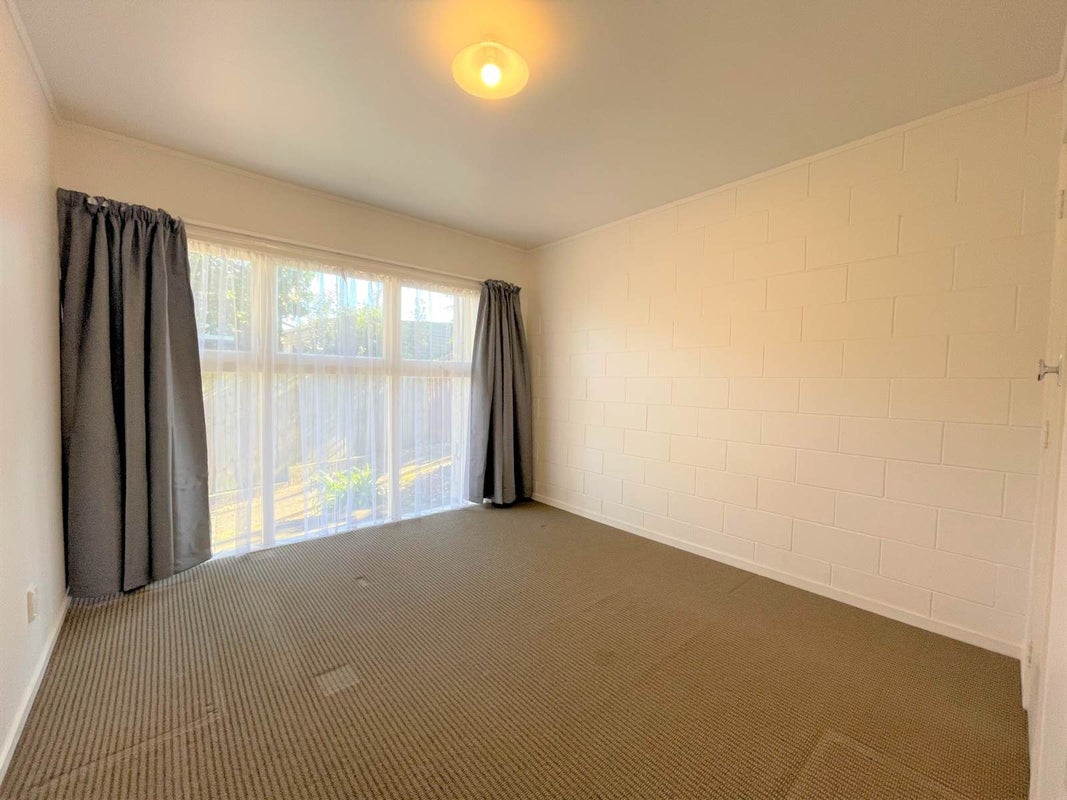 1/43 Mariri Road, Onehunga, Auckland - Carousel 2
