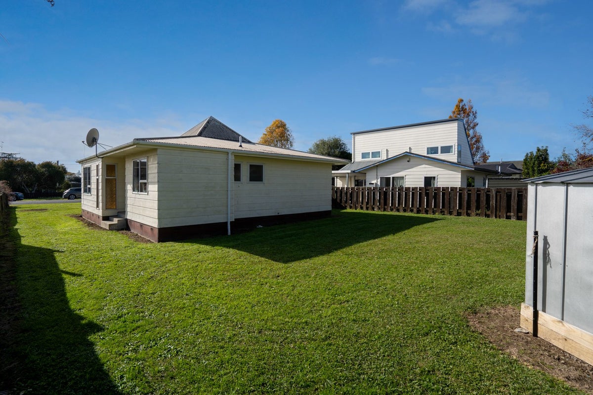 6 Raleigh Street, Leamington, Cambridge - Carousel 2